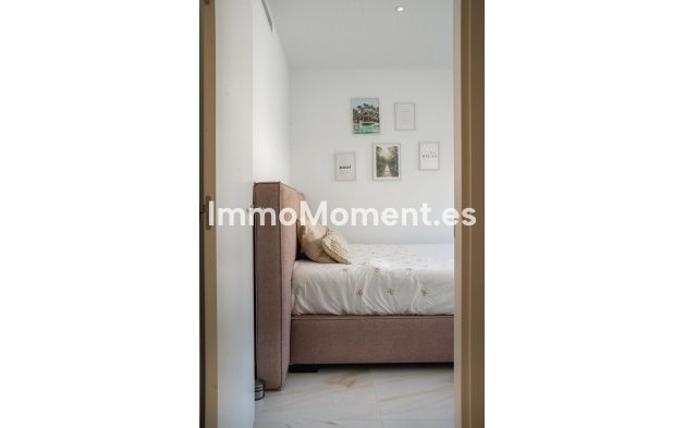 Bestaande woning - Vrijstaande villa - Estepona  - Selwo