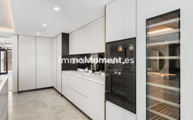 Resale - Detached villa - Marbella - The Golden Mile