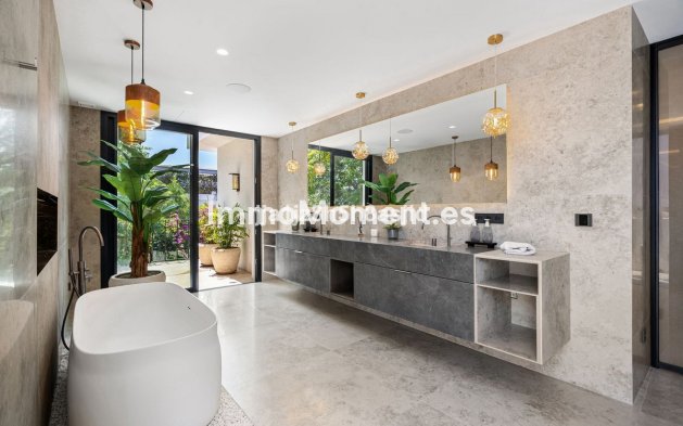 Resale - Detached villa - Marbella - The Golden Mile