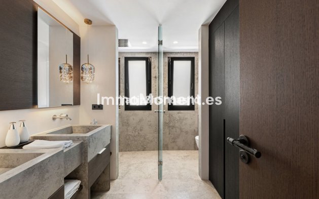 Resale - Detached villa - Marbella - The Golden Mile
