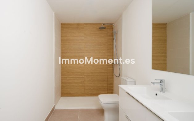 Resale - Apartment - Estepona - Cancelada