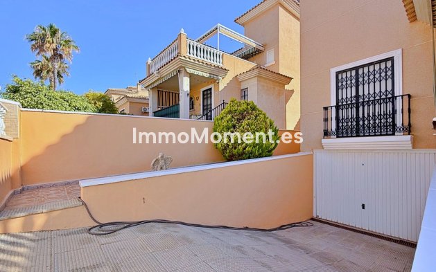 Reventa - Villa independiente - Orihuela - Orihuela Costa