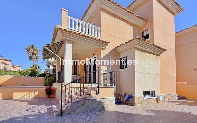 Reventa - Villa independiente - Orihuela - Orihuela Costa
