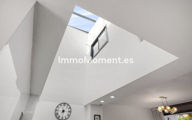 Resale - Townhouse - Estepona - Estepona Centro