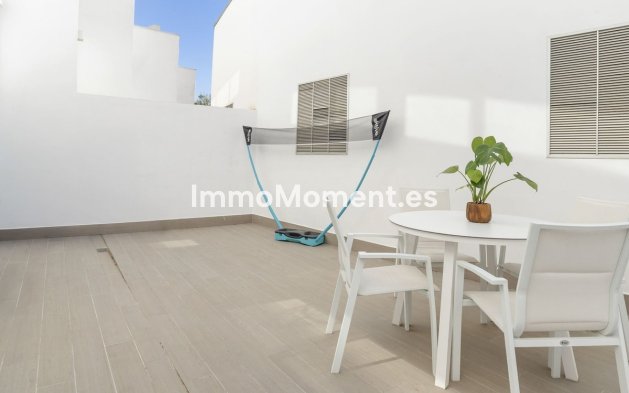 Resale - Townhouse - Estepona - Estepona Centro