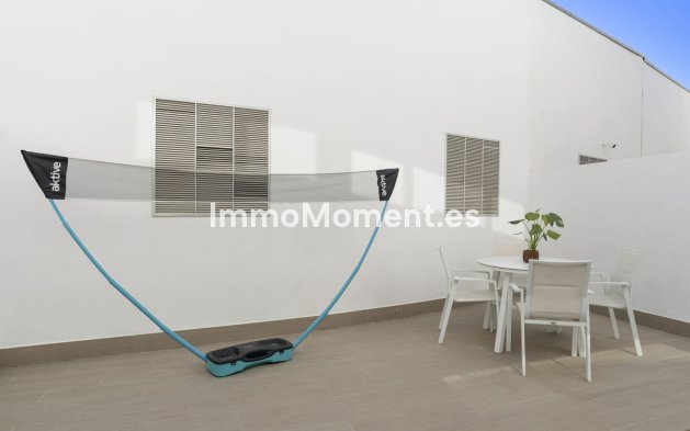 Resale - Townhouse - Estepona - Estepona Centro