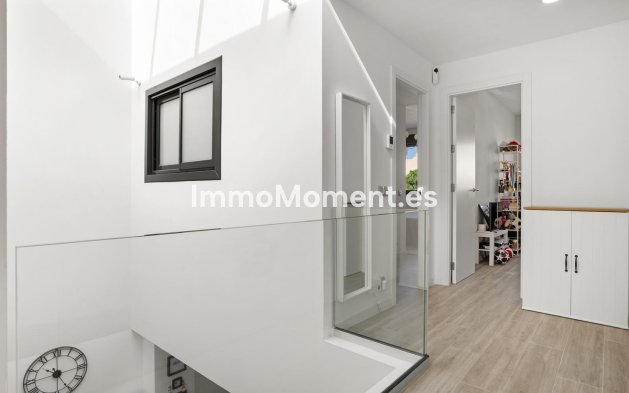 Resale - Townhouse - Estepona - Estepona Centro