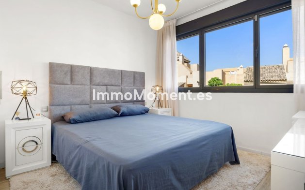 Resale - Townhouse - Estepona - Estepona Centro