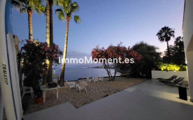 Bestaande woning - Vrijstaande villa - Estepona  - Estepona Centro