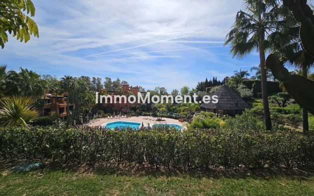 Reventa - Apartamento - Marbella - Nueva Andalucía
