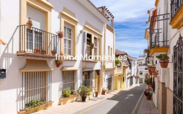 Bestaande woning - Appartement - Estepona  - Estepona Centro
