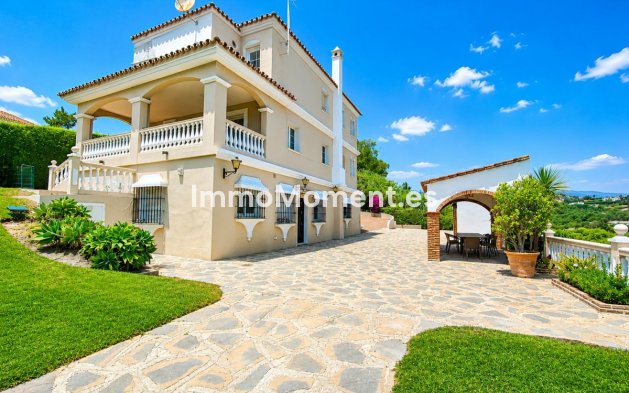 Resale - Country house - Estepona - Estepona Centro