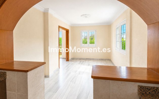 Resale - Country house - Estepona - Estepona Centro