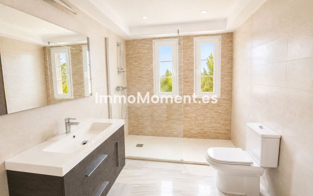 Resale - Country house - Estepona - Estepona Centro