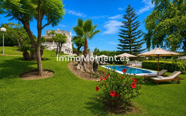 Resale - Country house - Estepona - Estepona Centro