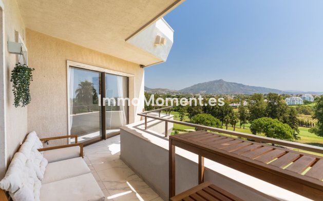 Wiederverkauf - Wohnung - Estepona  - Atalaya