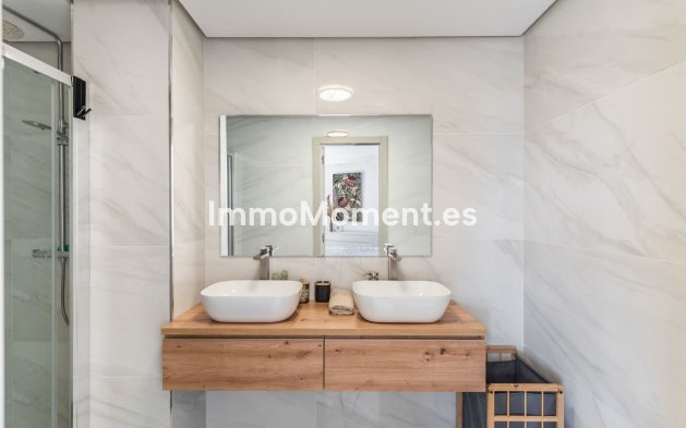 Wiederverkauf - Wohnung - Estepona  - Atalaya