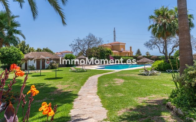 Wiederverkauf - Wohnung - Estepona  - Atalaya