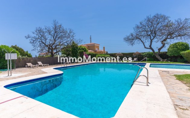Wiederverkauf - Wohnung - Estepona  - Atalaya