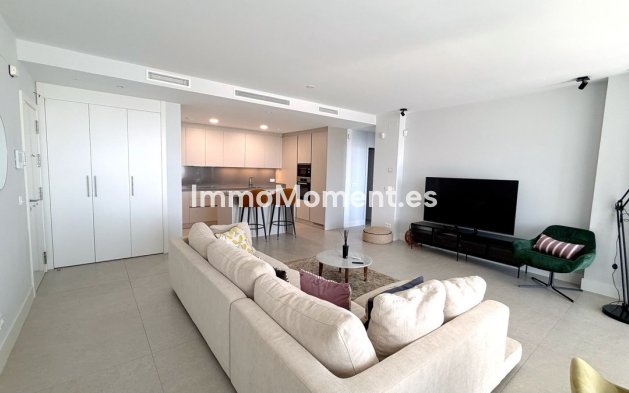 Resale - Apartment - Benahavís - La Quinta