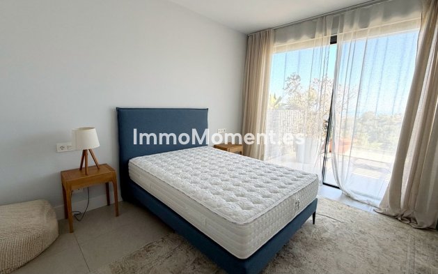 Resale - Apartment - Benahavís - La Quinta