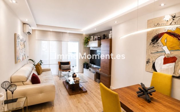 Resale - Apartment - Torremolinos - Torremolinos Centro