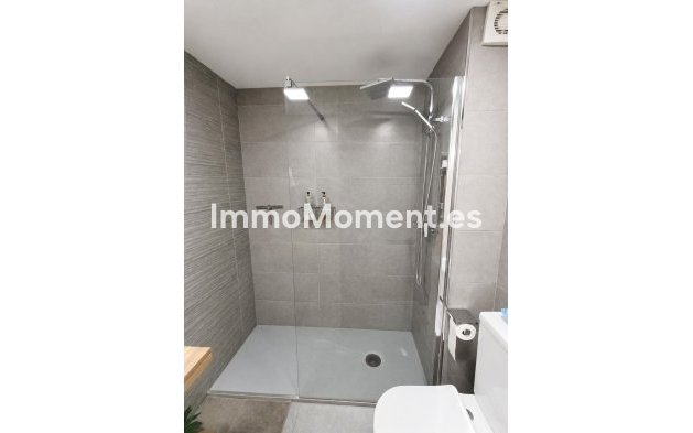 Resale - Apartment - Torremolinos - Torremolinos Centro