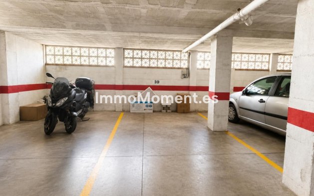 Resale - Apartment - Torremolinos - Torremolinos Centro