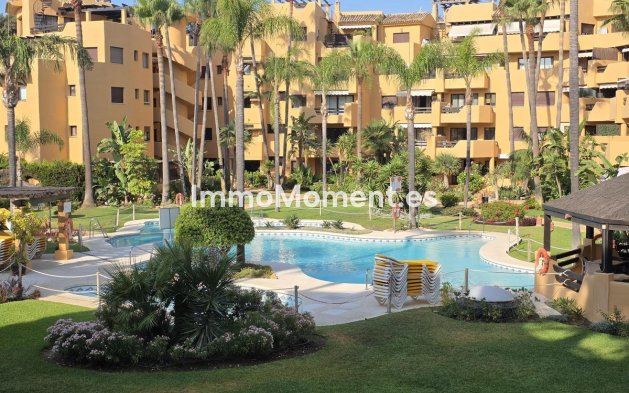 Bestaande woning - Appartement - Estepona  - Costalita