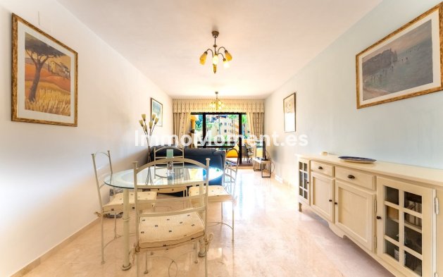 Bestaande woning - Appartement - Estepona  - Costalita