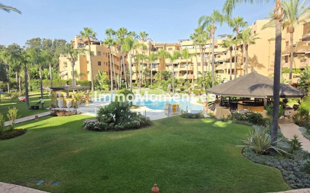 Bestaande woning - Appartement - Estepona  - Costalita