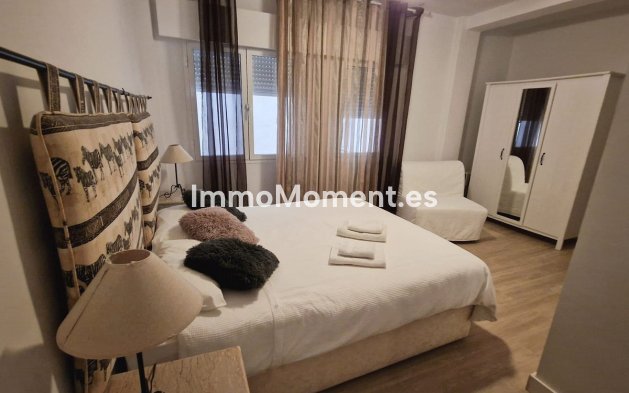 Revente - Appartement - Estepona  - Estepona Centro