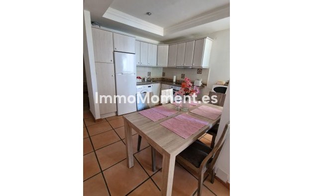Revente - Appartement - Estepona  - Estepona Centro