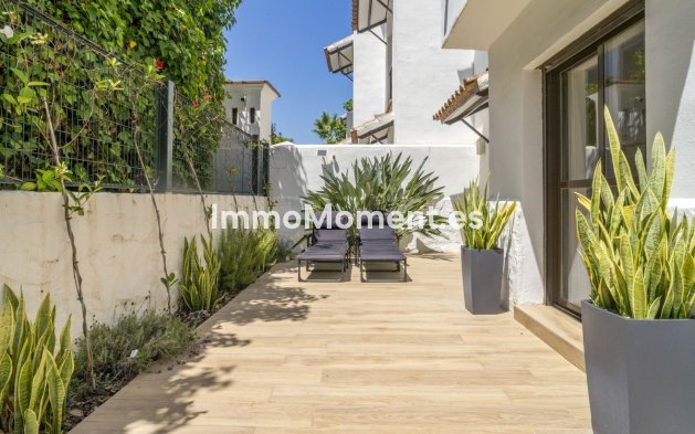 Wiederverkauf - Wohnung - Estepona  - Estepona Centro