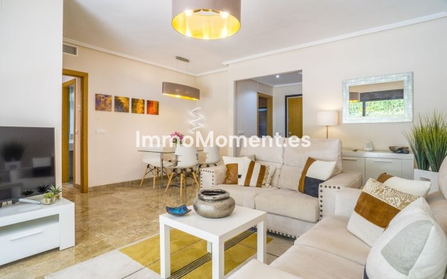 Wiederverkauf - Wohnung - Estepona  - Estepona Centro