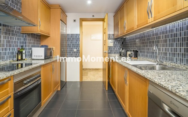 Wiederverkauf - Wohnung - Estepona  - Estepona Centro