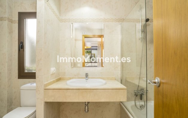 Wiederverkauf - Wohnung - Estepona  - Estepona Centro