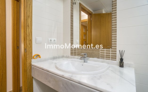 Wiederverkauf - Wohnung - Estepona  - Estepona Centro