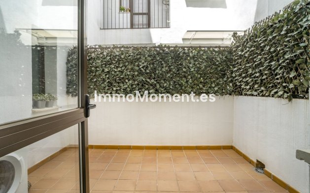 Wiederverkauf - Wohnung - Estepona  - Estepona Centro