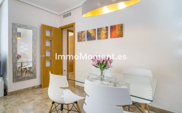 Wiederverkauf - Wohnung - Estepona  - Estepona Centro