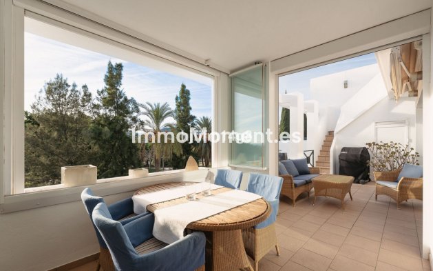 Resale - Apartment - Benahavís - La Quinta