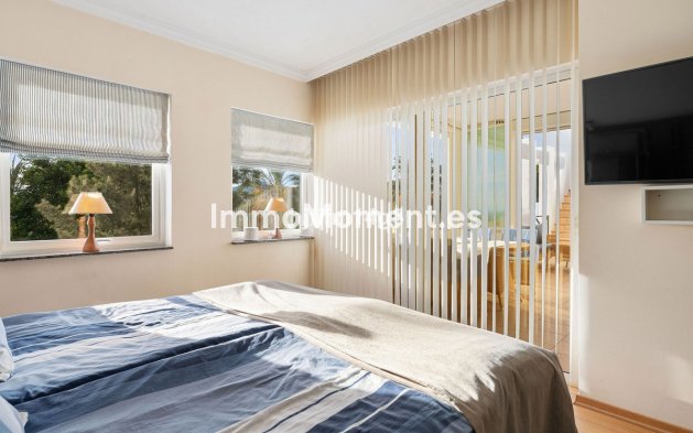 Resale - Apartment - Benahavís - La Quinta