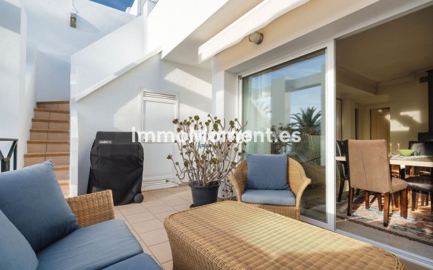 Resale - Apartment - Benahavís - La Quinta