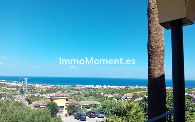 Resale - Detached villa - Manilva