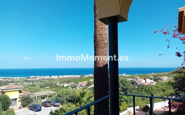Resale - Detached villa - Manilva