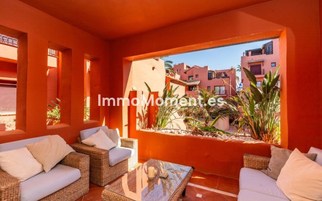 Resale - Apartment - Marbella - Elviria