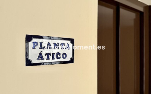 Reventa - Apartamento - Marbella - La Campana