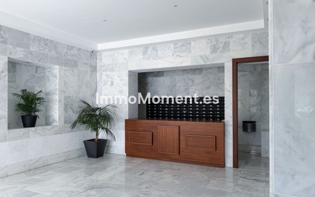Reventa - Apartamento - Marbella - La Campana