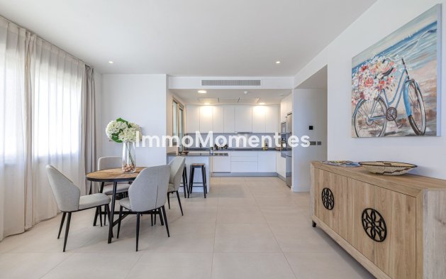 Resale - Apartment - Estepona - Estepona Centro