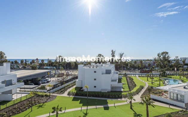 Resale - Apartment - Estepona - Bel Air
